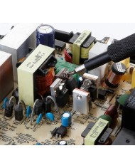 JUEGO 32 HTAS. REPARACION APARATOS ELECTRONICOS ALYCO