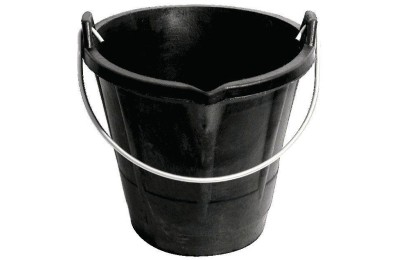 CUBO INDUSTRIAL BELLOTA DE GOMA CON PICO 12 LTS.