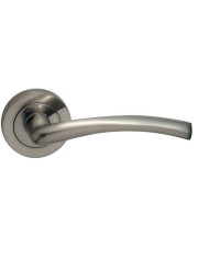 MANIVELA MOD.270 NEGRA HASTA 63MM. ISEO