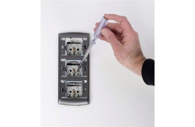 DESTORNILLADOR BUSCAPOLOS KREATOR KRT409003 190 MM.