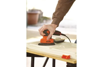 LIJADORA MOUSE BLACK & DECKER 120W. KA2000-QS