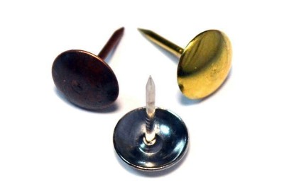 TACHUELA 10MM. BRONCEADA CAJA 400 UND. BUARFE