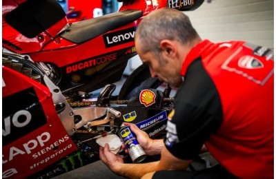 GRASA WD40 SPECIALIST MOTO CADENAS 400 ML.