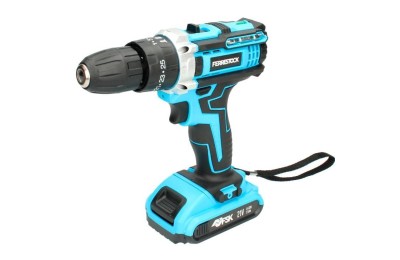 TALADRO PERCUTOR FSK 21V 2BAT 1,5Ah MALETIN 25PZAS.