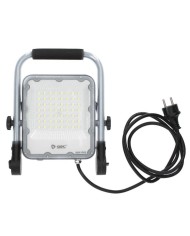 FOCO LED EXTERIOR GSC 50W. 6500K CON SOPORTE MOVIL