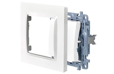 PULSADOR SIMON 10 BLANCO 8'4X8'4X4'5 CMS.